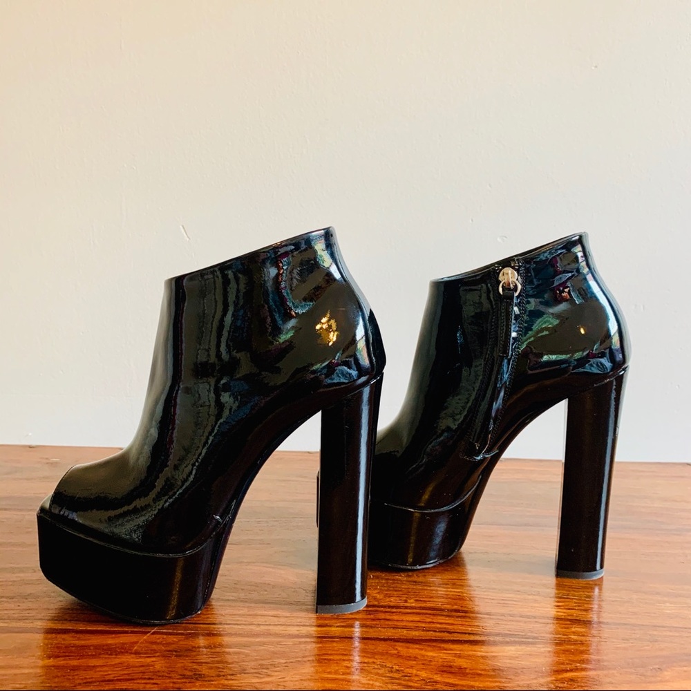 Giuseppe Zanotti black platform ankle boots 37.5
